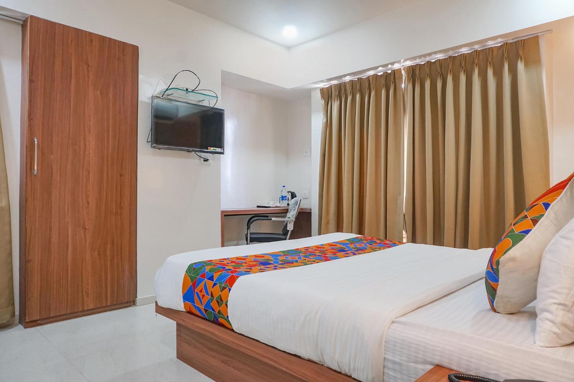 Fabhotel Emersion Residency - High Street Near Laxman Nagar, Baner Πούνε Εξωτερικό φωτογραφία